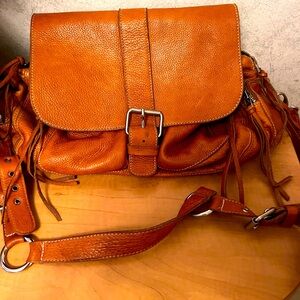 Roots leather shoulder bag large